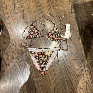 NWT Doen Bikini (Doên)